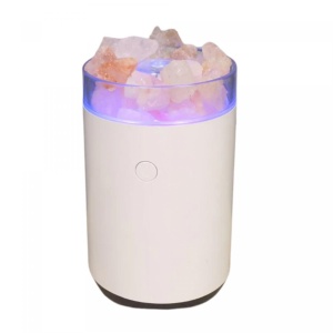 Aroma diffuser met Himalaya zoutsteen voor een rustgevende sfeer in huis.